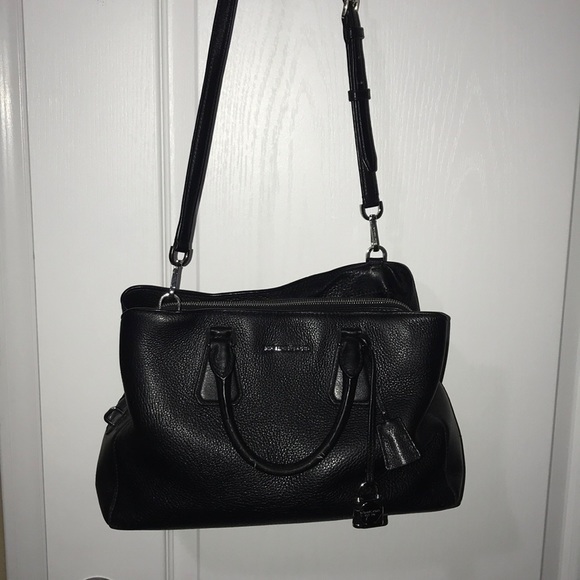 Micheal Kors handbag - Picture 12 of 12